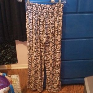 3/$20! Orange and White Pallazzo Pants